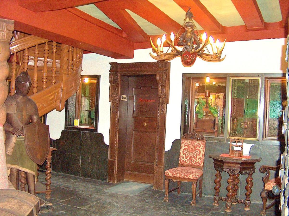 Alte Thorschenke Hotel Cochem Buitenkant foto