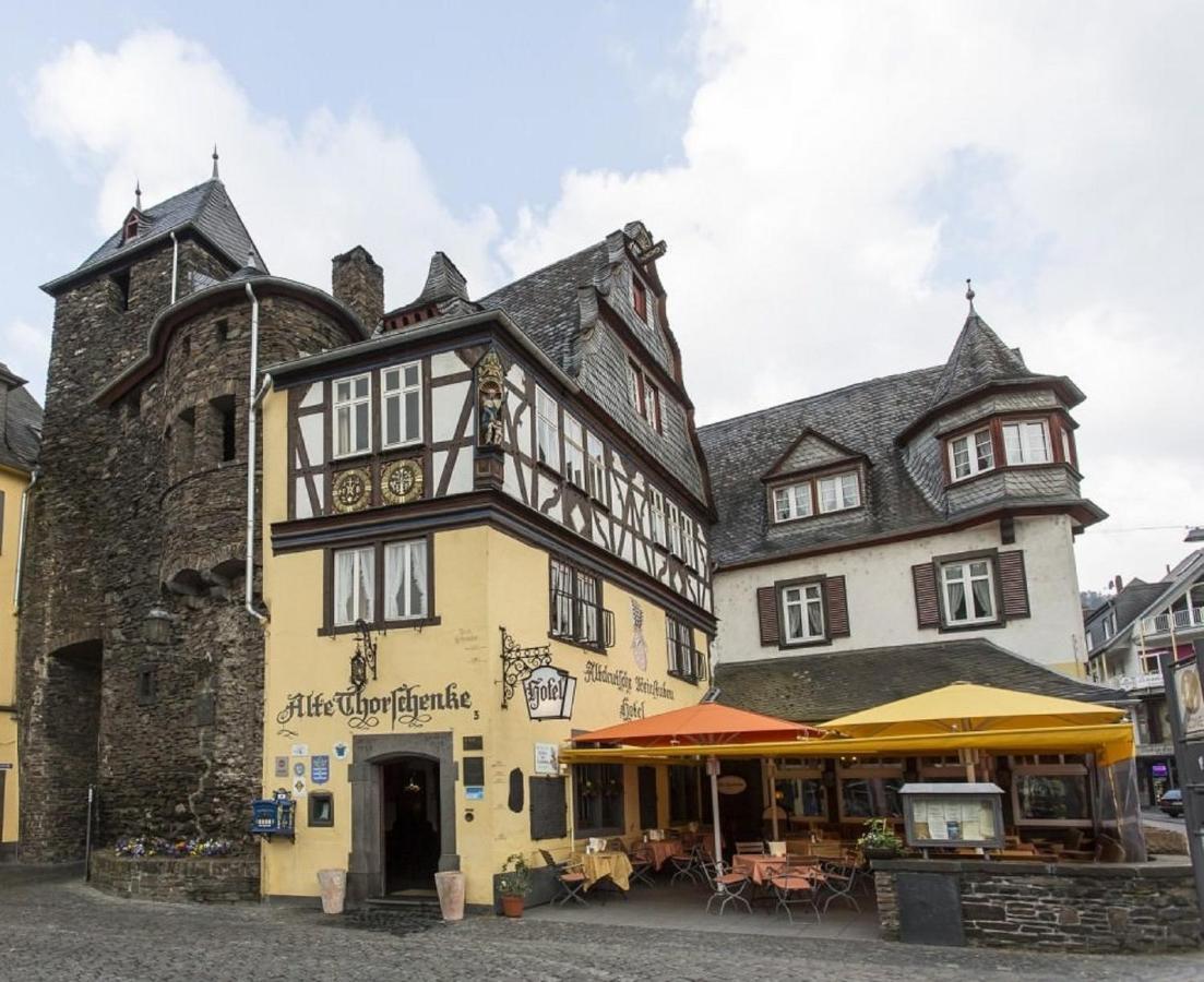Alte Thorschenke Hotel Cochem Buitenkant foto