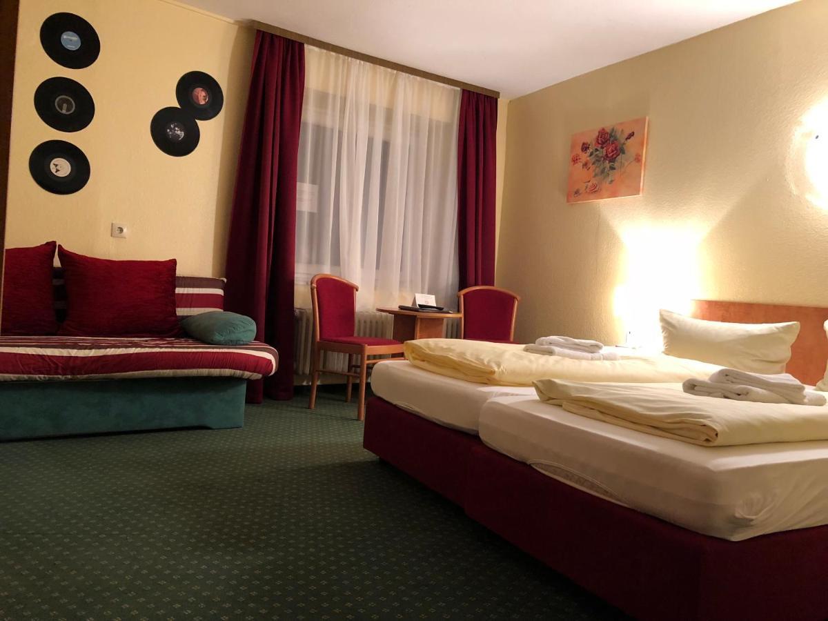 Alte Thorschenke Hotel Cochem Buitenkant foto